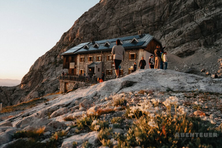 Vom Gosausee zur Adamek Hütte bis zum Gosaugletscher